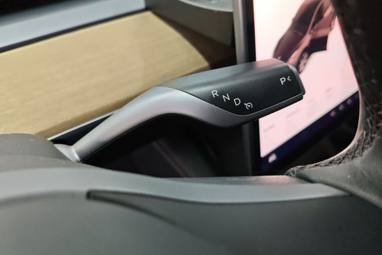 特斯拉 Model Y 2022款 改款 后轮驱动版局部细节18