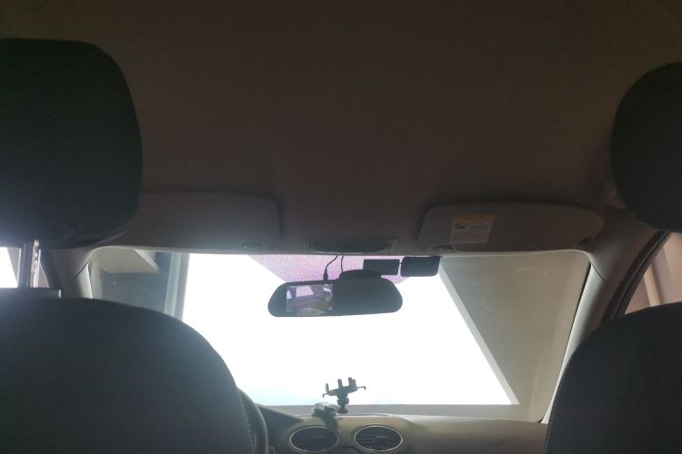 福特 福克斯 2013款 两厢经典 1.8L 自动基本型中控内饰22