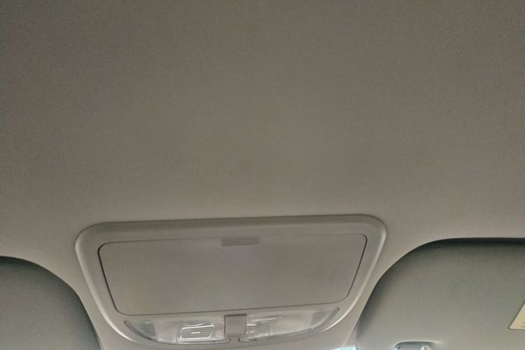 吉利汽车 经典帝豪 2013款 三厢 1.5L 手动进取型中控内饰22