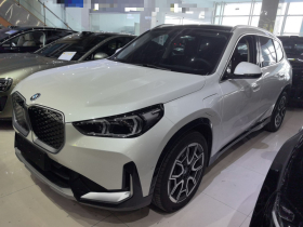 宝马iX1 2023款 xDrive30L X设计套装