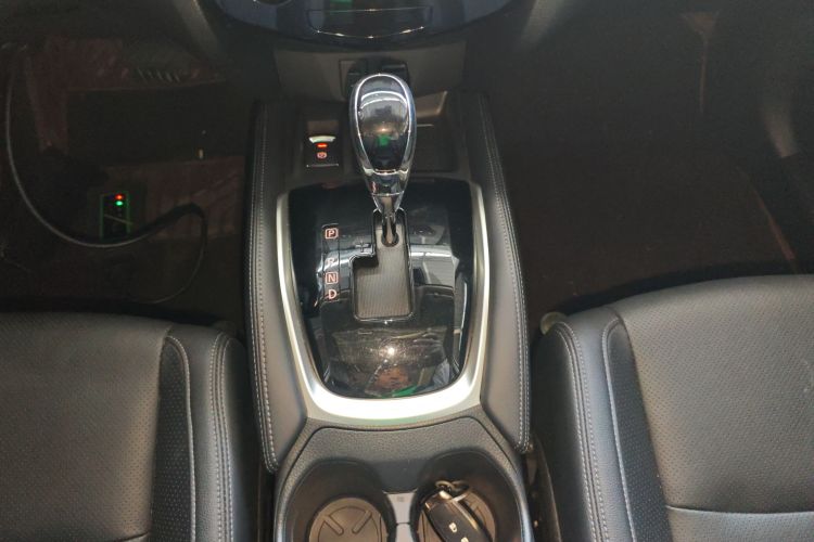 日产 奇骏 2022款 2.0L 两驱智联舒享版中控内饰18