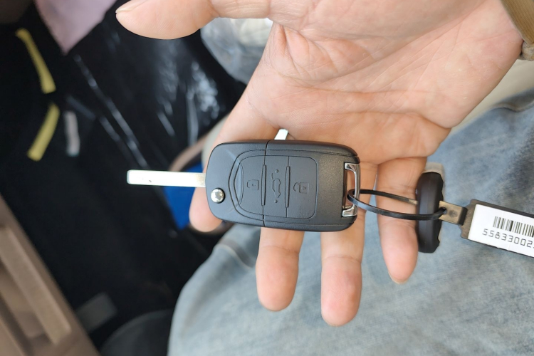 五菱汽车 宏光MINIEV 2025款 四门版 进阶款中控内饰11