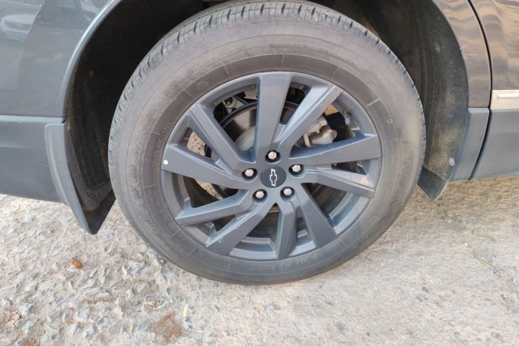 雪佛兰 探界者 2022款 轻混 550T RS 智能拓界版车身外观6008