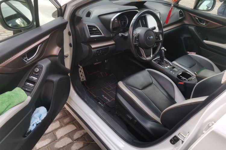 斯巴鲁XV 2019款 2.0i 智擎旗舰版EyeSight 国VI中控内饰20