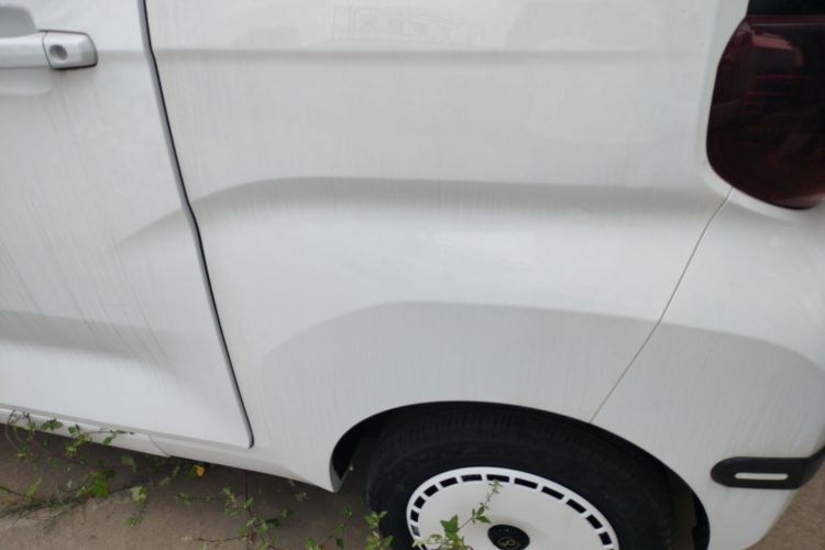 奇瑞新能源 QQ冰淇淋 2024款 青春版 205km圣代中控内饰7008