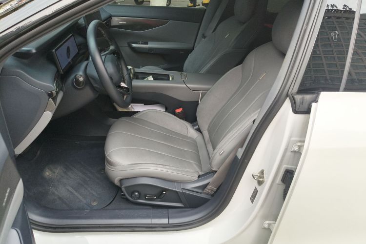 领克07 2024款 EM-P 126长续航 Ultra中控内饰19