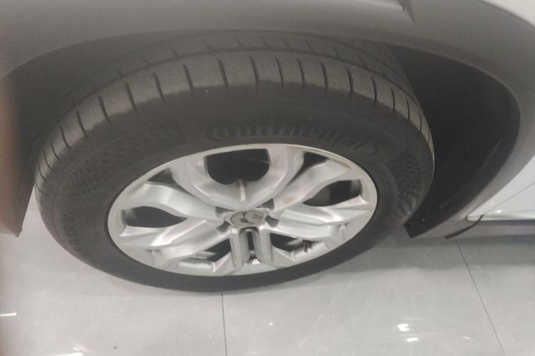 蔚来ES8 2020款 450KM 七座版车身外观6007