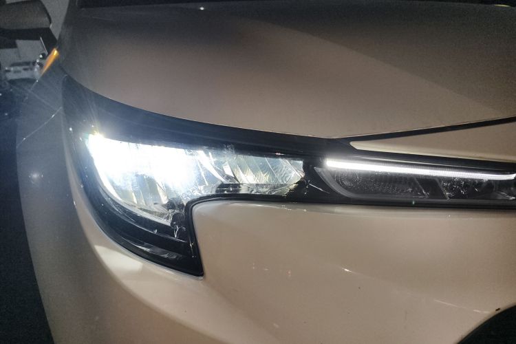 丰田 雷凌 2023款 TNGA 1.5L CVT进取版车身外观6006