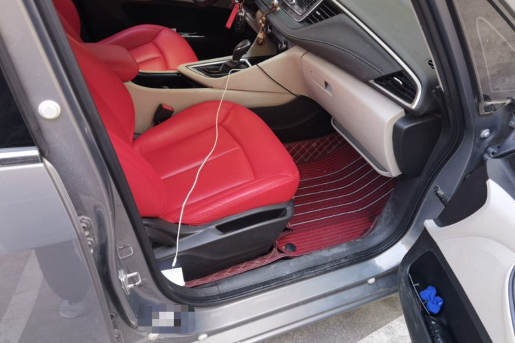 别克GL6 2019款 18T 6座精英型 国VI局部细节9005