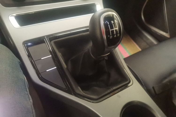吉利汽车 帝豪 2020款 1.5L 手动舒适型局部细节18