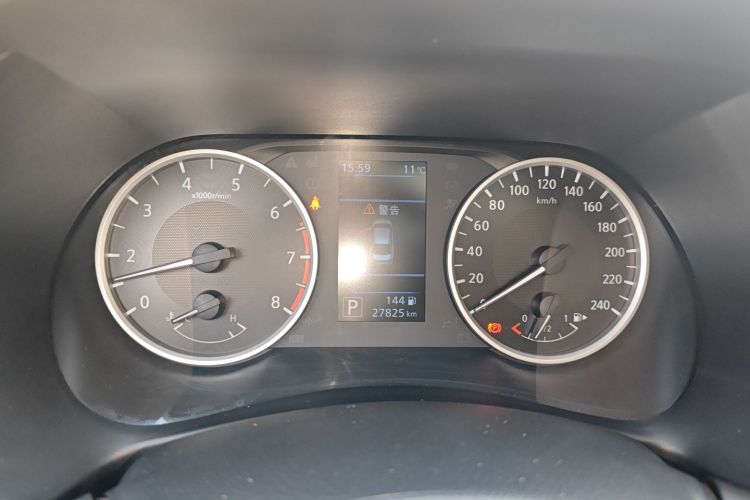 日产 轩逸 2022款 1.6L XL CVT悦享版中控内饰14