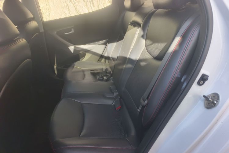 现代 朗动 2015款 1.6L 自动领先型中控内饰7004