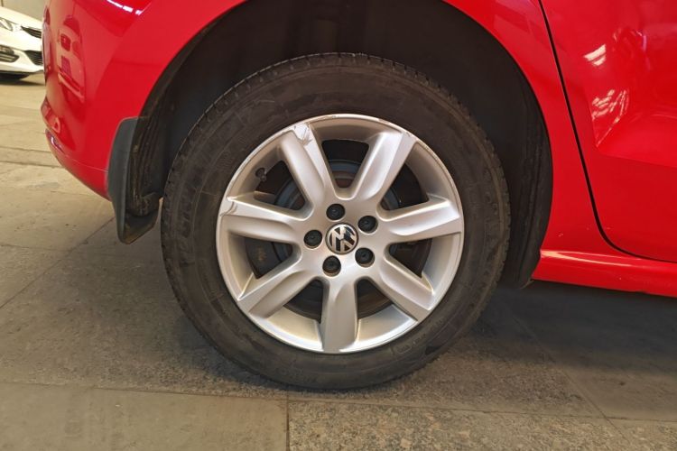 大众 Polo 2013款 1.4L 自动舒适版车身外观6008