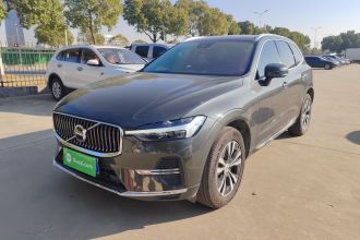 沃尔沃XC60 2022款 B5 四驱智逸豪华版