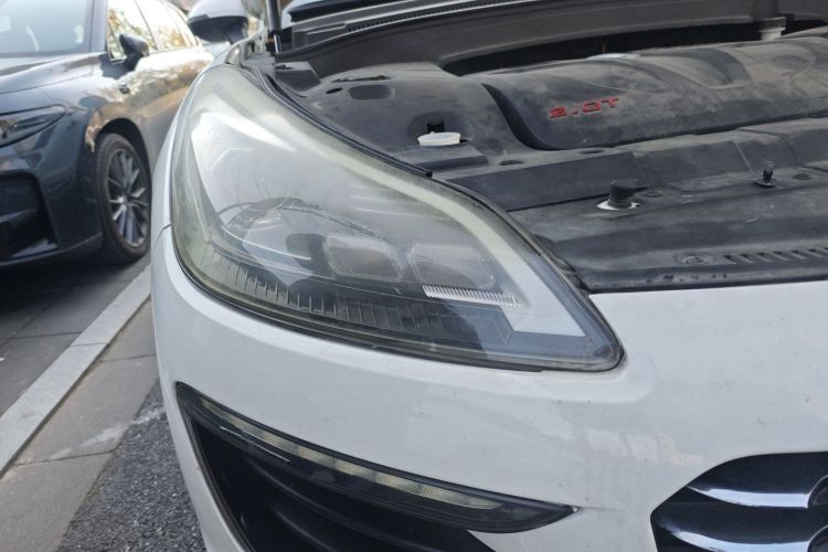 众泰SR9 2017款 2.0T 自动极致之路版车身外观8