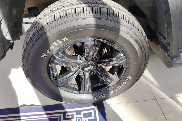 坦克300 2021款 越野版 2.0T 征服者车身外观6007