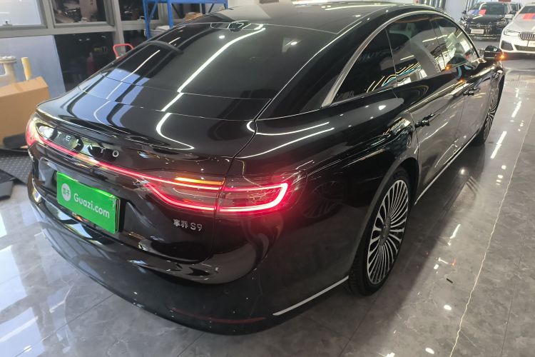 鸿蒙智行 享界S9 2024款 纯电 Ultra 四驱旗舰版车身外观7