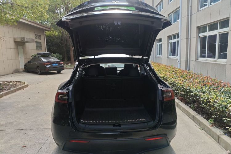 特斯拉 Model Y 2023款 后轮驱动版局部细节23