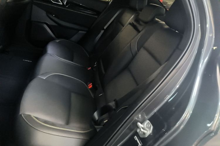 领克03 2025款 1.5TD DCT冠军版Pro中控内饰7004