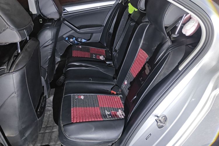 大众 宝来 2018款 1.5L 手动舒适型中控内饰21