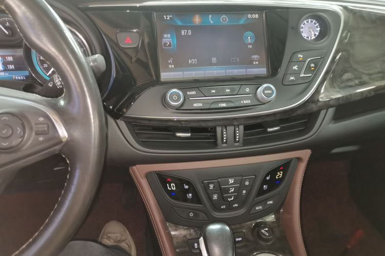 别克 昂科威 2016款 28T 四驱豪华型中控内饰16