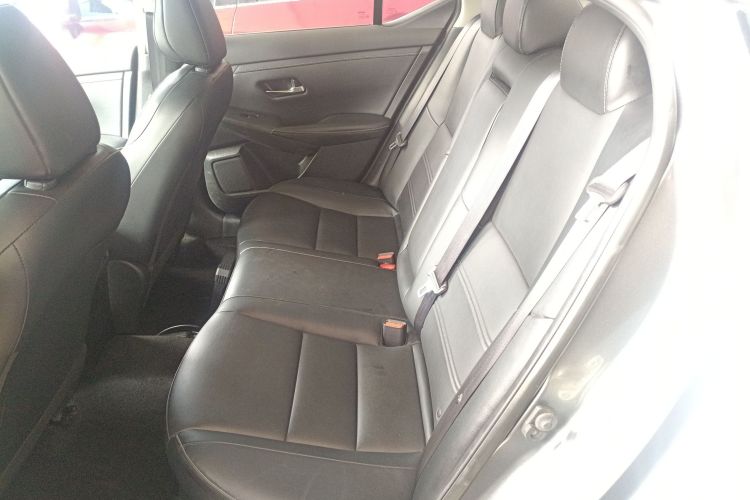 日产 轩逸 2022款 1.6L XL CVT悦享版中控内饰21