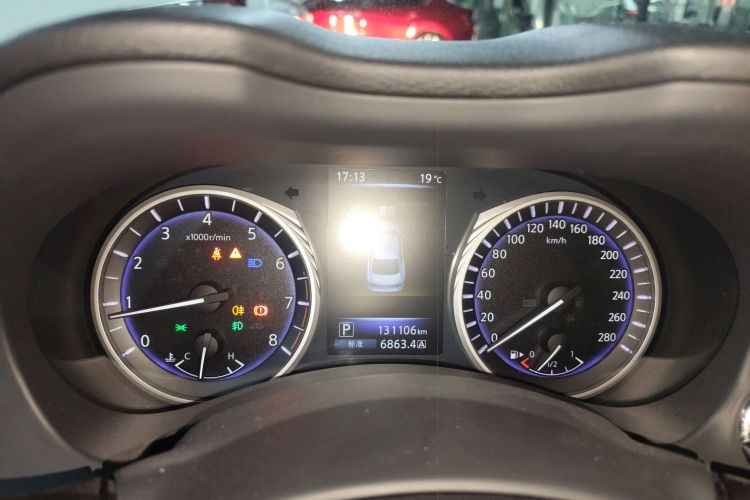 英菲尼迪Q50L 2015款 2.0T 舒适版局部细节14