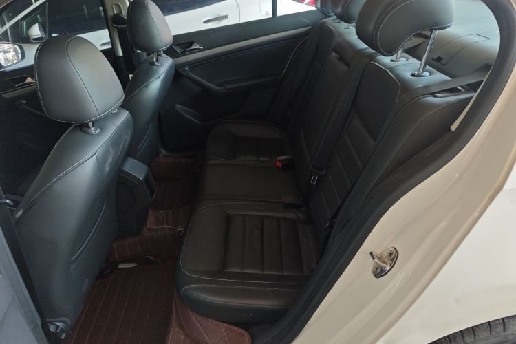 大众 朗逸 2017款 1.6L 自动舒适版中控内饰21