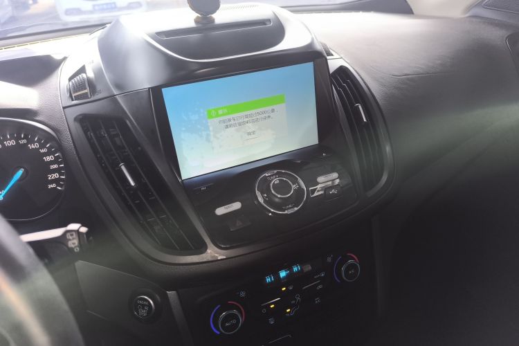 福特 翼虎 2017款 EcoBoost 245 四驱铂翼型中控内饰16