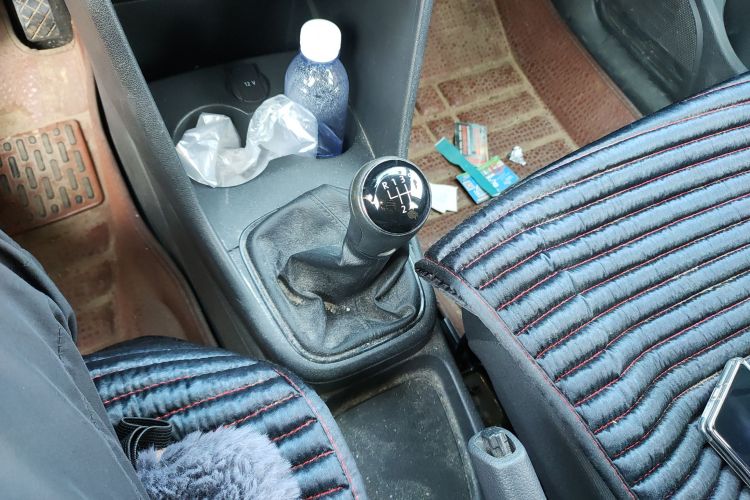 大众 Polo 2016款 1.4L 手动风尚型中控内饰18