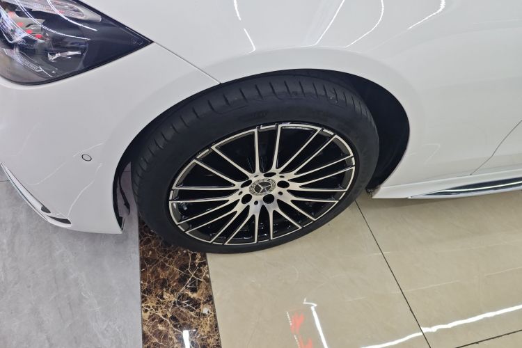 奔驰C级 2023款 改款二 C 260 L 运动版车身外观6007