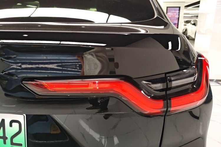 蔚来EC6 2020款 615KM 性能版车身外观9