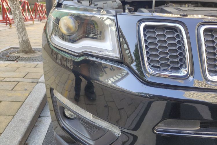 Jeep 指南者 2017款 200T 自动家享版车身外观8