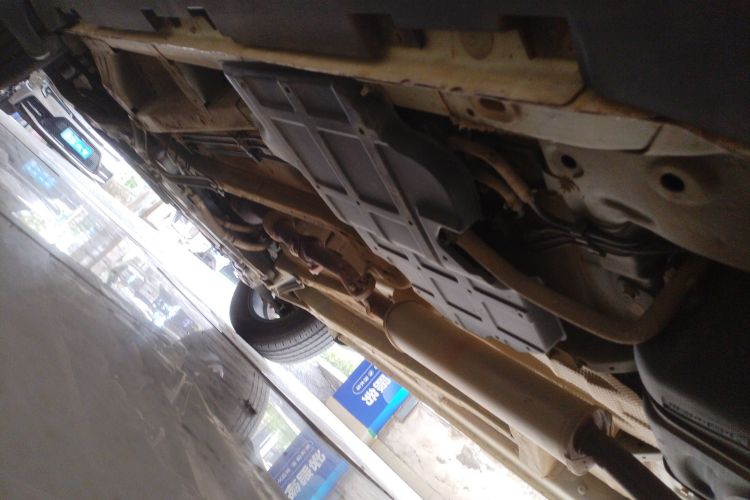 吉利汽车 远景X6 2018款 1.8L 手动4G互联豪华型局部细节9002