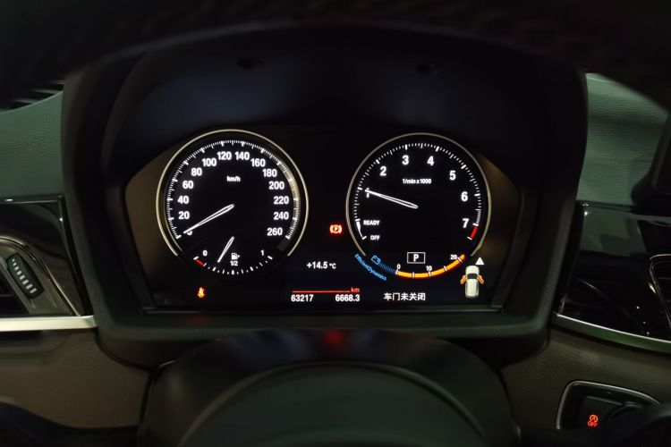 宝马X1 2021款 sDrive25Li 领先型中控内饰14