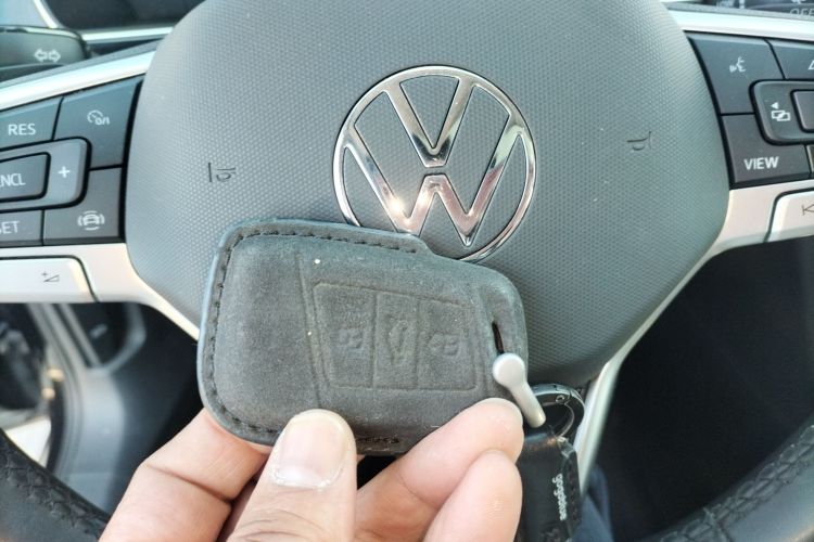 大众 迈腾GTE插电混动 2022款 GTE 豪华型中控内饰11