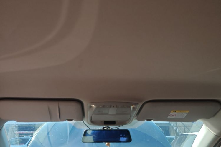 雷诺 科雷傲 2018款 2.0L 两驱舒适版中控内饰22