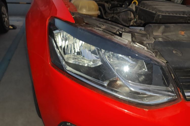 大众 Polo 2014款 1.6L 自动舒适版车身外观8