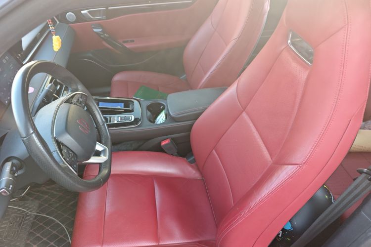 零跑汽车 零跑S01 2019款 380 Pro中控内饰19