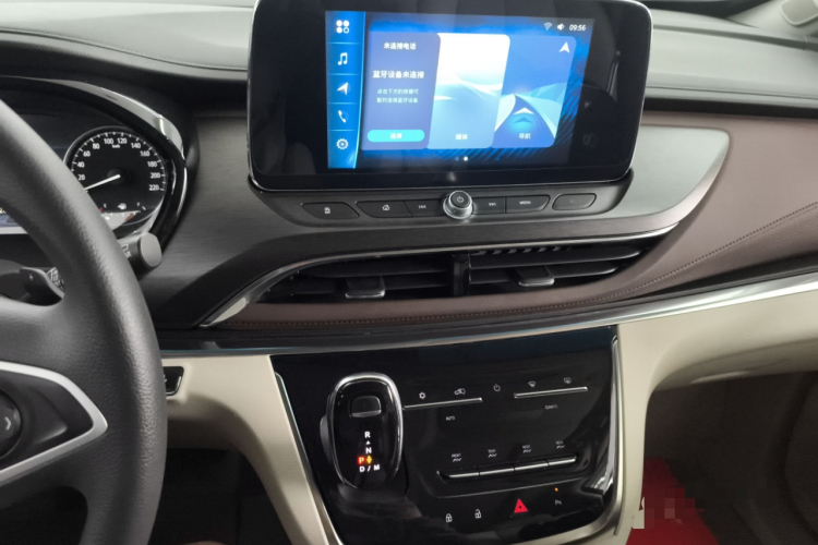 别克GL8 2022款 陆上公务舱 652T 舒适型中控内饰16