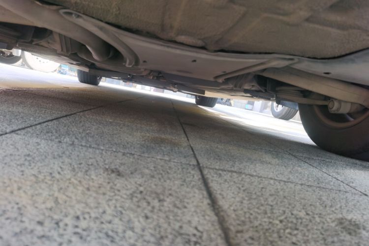 奥迪A4L 2011款 2.0 TFSI 技术型局部细节9009