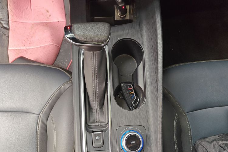 别克 微蓝6 2023款 改款 430km 出行版中控内饰18