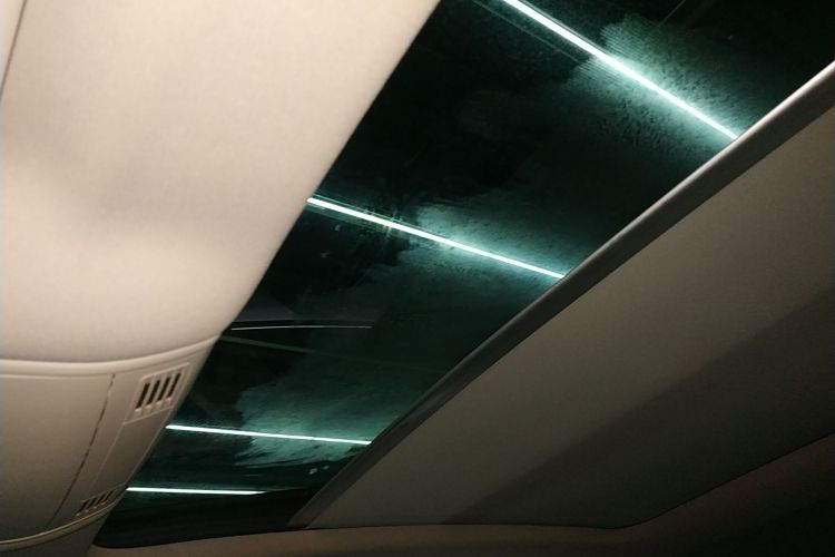 大众 迈腾 2017款 280TSI DSG 舒适型中控内饰22