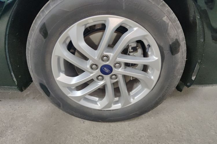 福特 蒙迪欧 2023款 EcoBoost 180 舒雅型车身外观10