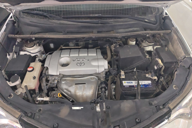 丰田 RAV4荣放 2018款 2.5L 自动四驱精英i版局部细节24