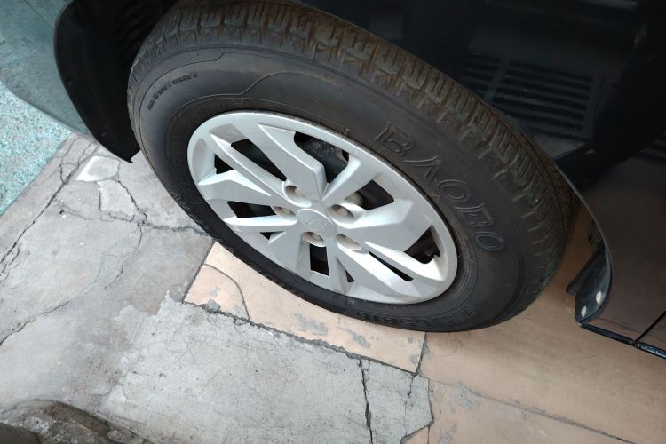 江淮瑞风 瑞风M4 2020款 2.0CTI 柴油 手动劲锐型 国VI车身外观6007