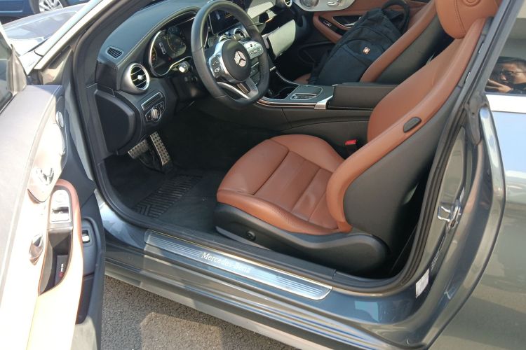 奔驰C级(进口) 2020款 C 260 轿跑车局部细节19