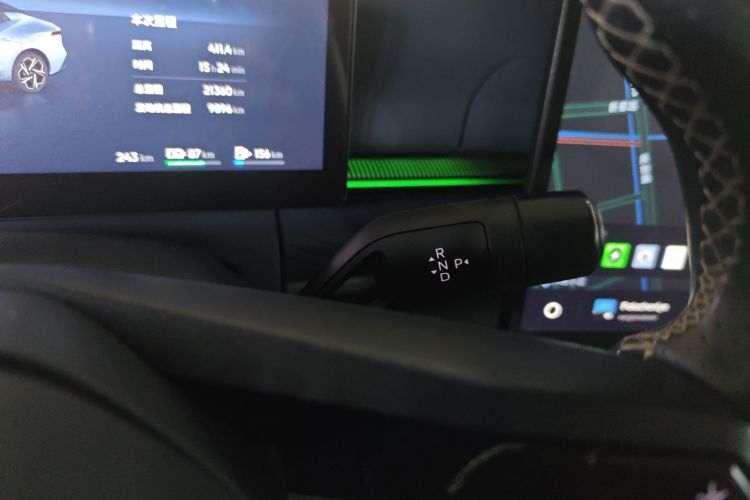 领克07 2024款 EM-P 126长续航 Ultra中控内饰18