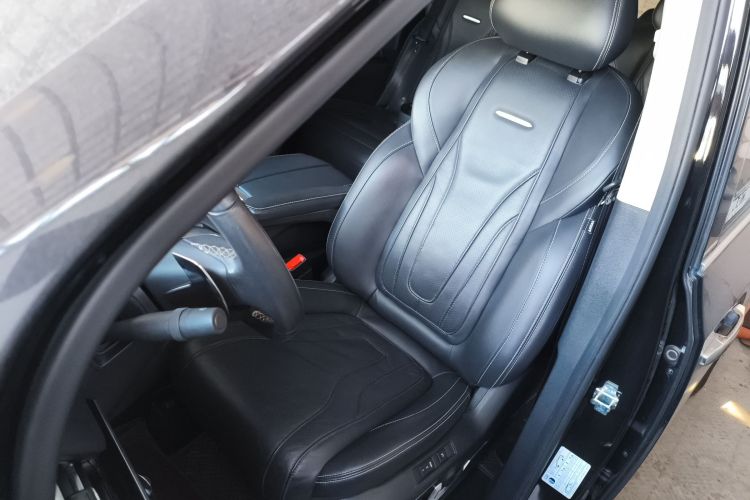 上汽大通MAXUS 大通G20 2020款 2.0T 汽油自动智尊版中控内饰19