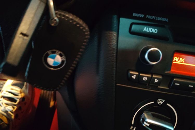 宝马X1 2014款 sDrive18i 时尚型中控内饰11